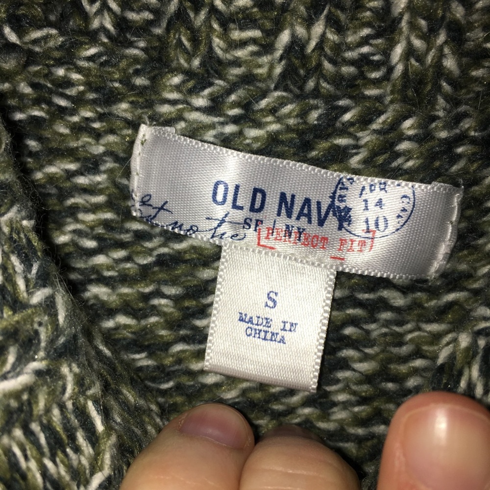 Sweater bundle - Picture 7 of 8